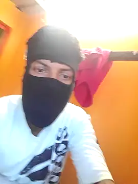 model yesx online show from December 10, 6:44 am