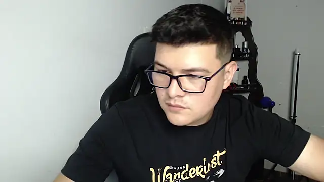 Plug Control online show from February 28, 9:14 pm