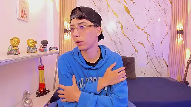 Nikolay Gregori online show from March 11, 4:41 am