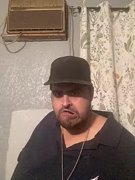 Miguel16i online show from February 25, 5:25 pm