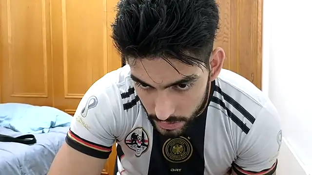 Snapshot of Jackyrose chatting on January 10, 7:43 pm Jackyrose online show from January 10, 7:43 pm