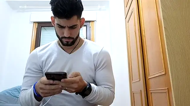 Snapshot of Jackyrose chatting on December 13, 10:30 am Jackyrose online show from December 13, 10:30 am