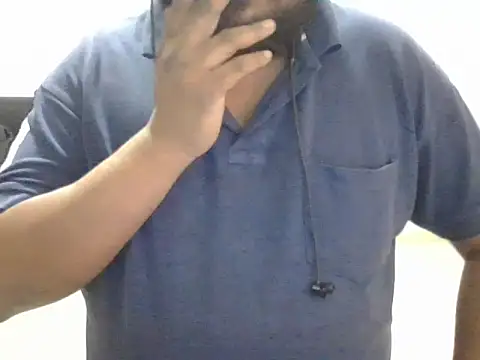 Hunk-Hand6 online show from April 23, 9:28 pm