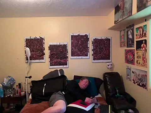 Mic Oxinner online show from April 21, 9:32 pm