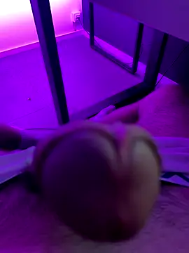 saschboy13 online show from October 11, 11:20 pm