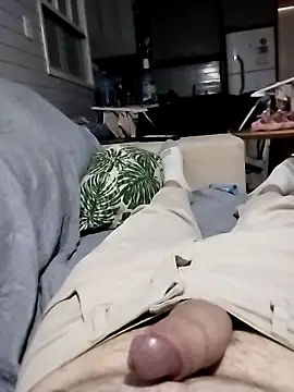 danielsafado222 online show from October 28, 2:47 am