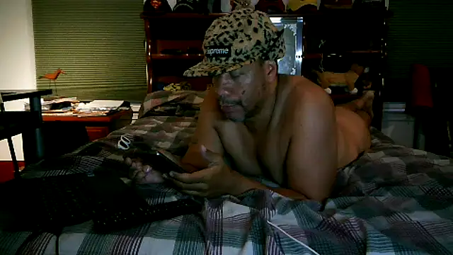 pimpdaddy4ever online show from November 1, 11:14 am