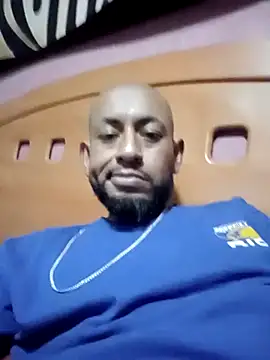 pineda1689 online show from February 18, 11:41 pm