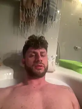 michifolli92 online show from March 19, 9:49 am