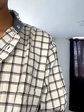 Snapshot of Bastiaan_28 chatting on October 5, 4:33 pm Bastiaan 28 online show from October 5, 4:33 pm