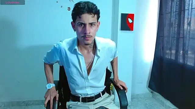 Snapshot of Bastiaan_28 chatting on September 20, 6:52 pm Bastiaan 28 online show from September 20, 6:52 pm