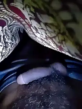 Snapshot of Sweety_Tamil_boy chatting on December 23, 5:32 pm Sweety Tamil boy online show from December 23, 5:32 pm