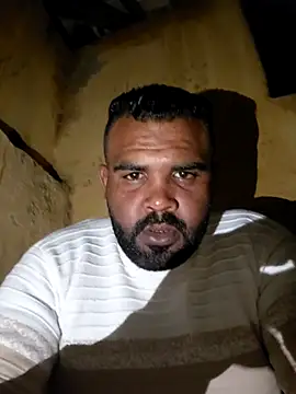 ListedLoin online show from March 24, 6:35 pm