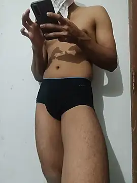 Snapshot of Lust_boy_Navi chatting on October 10, 6:13 pm Lust boy Navi online show from October 10, 6:13 pm