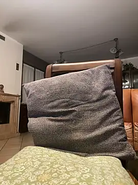 bookerr11 online show from April 19, 9:06 pm