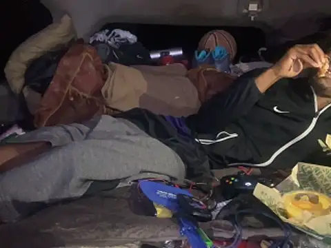 SlimeCrownzOut5 online show from February 13, 5:46 am