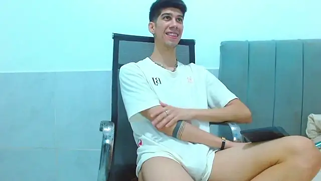 jhony-sex online show from February 19, 8:11 am