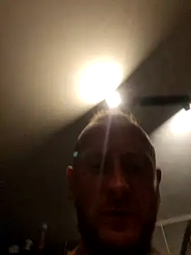 RomWoolf online show from May 24, 11:33 pm