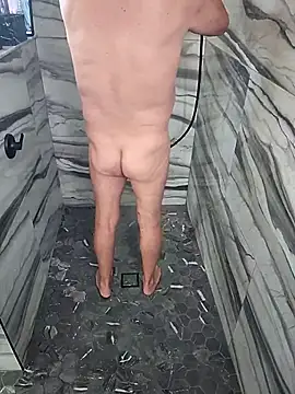 Snapshot of theclubist111 chatting on March 15, 1:07 pm theclubist111 online show from March 15, 1:07 pm