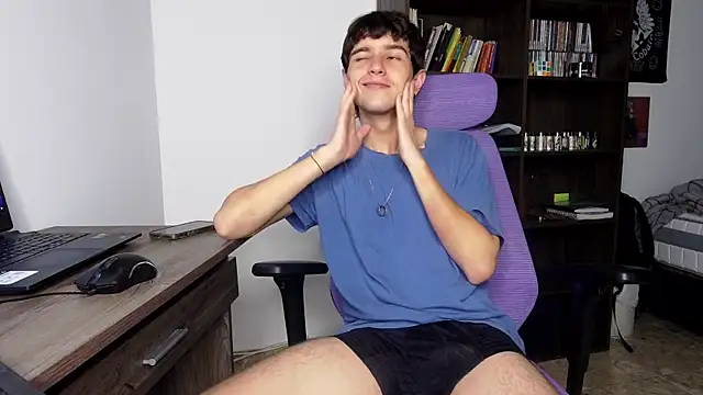 alex connorr online show from October 1, 3:32 am