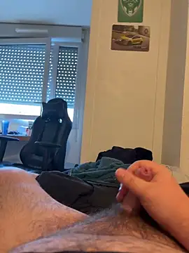 aquarium2345 online show from April 27, 4:47 pm