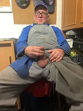 oldgayman online show from November 13, 5:34 am