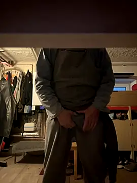 oldgayman online show from October 25, 5:42 am