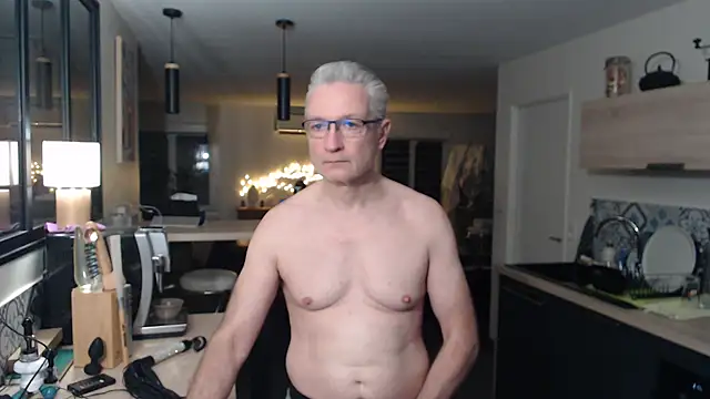 Goduleur69 online show from February 9, 8:56 pm