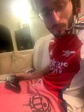 Snapshot of EE123458 chatting on September 17, 10:33 pm EE123458 online show from September 17, 10:33 pm