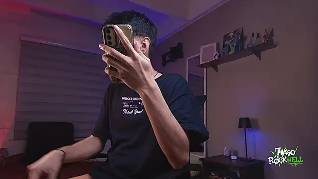 thiago rockwelll online show from February 24, 5:11 am