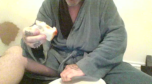 oldenglishguy online show from December 5, 7:18 pm