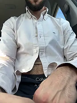 Snapshot of hotisraeli chatting on January 9, 10:20 am hotisraeli online show from January 9, 10:20 am