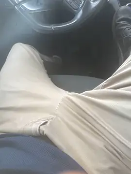 Snapshot of hotisraeli chatting on September 26, 8:23 am hotisraeli online show from September 26, 8:23 am