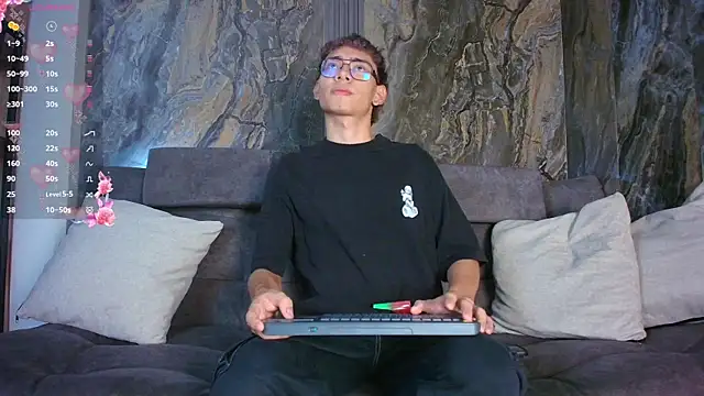 Daviid laidd online show from February 18, 7:33 pm