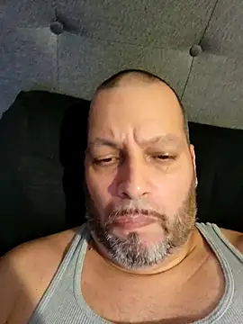 Snapshot of Just2much chatting on October 26, 4:36 am Just2much online show from October 26, 4:36 am