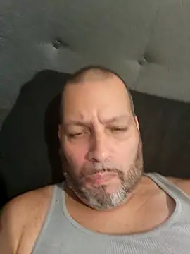 Snapshot of Just2much chatting on September 22, 3:00 pm Just2much online show from September 22, 3:00 pm