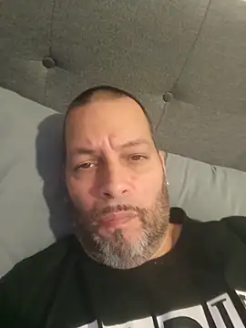 Just2much online show from February 9, 1:16 pm