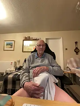 cutaboverest online show from February 13, 8:14 pm