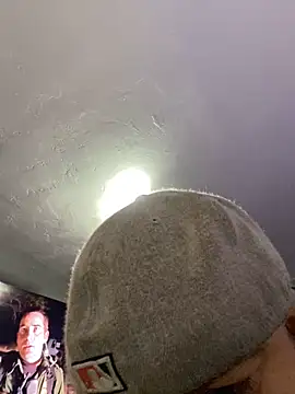 Snapshot of valleyoneofakind chatting on February 10, 5:09 pm valleyoneofakind online show from February 10, 5:09 pm