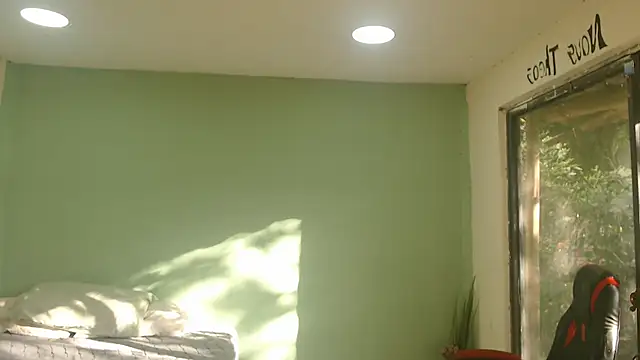 danielitopapuu online show from February 2, 9:56 pm