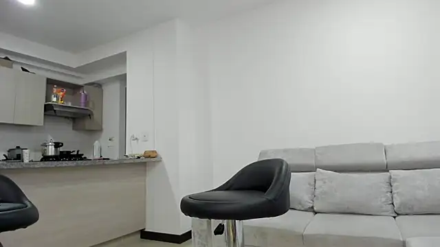 Snapshot of taurus_boy1 chatting on September 20, 11:21 am taurus boy1 online show from September 20, 11:21 am