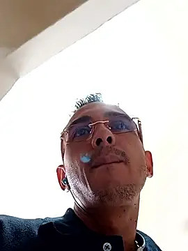 paisa233 online show from September 18, 3:03 pm