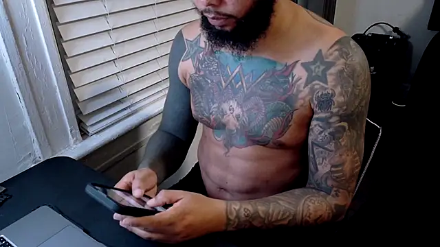 WyattBBC online show from March 7, 2:31 am