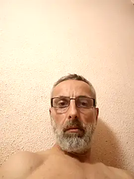 justinont76 online show from March 16, 11:41 pm