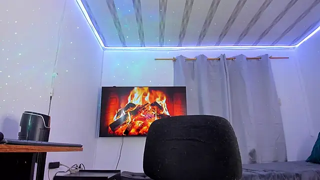 bower and colucci online show from February 15, 1:23 am