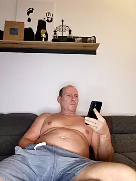 Netterarsch40 online show from October 16, 7:22 pm