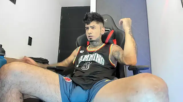 sergiio mesa27 online show from February 24, 2:15 pm