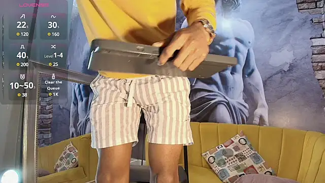 Ethan Fox11 online show from December 24, 2:01 pm