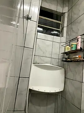 Christopherreis online show from November 5, 2:02 am