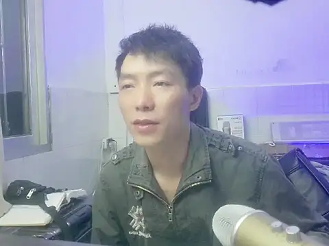 xhqds online show from March 4, 12:01 pm